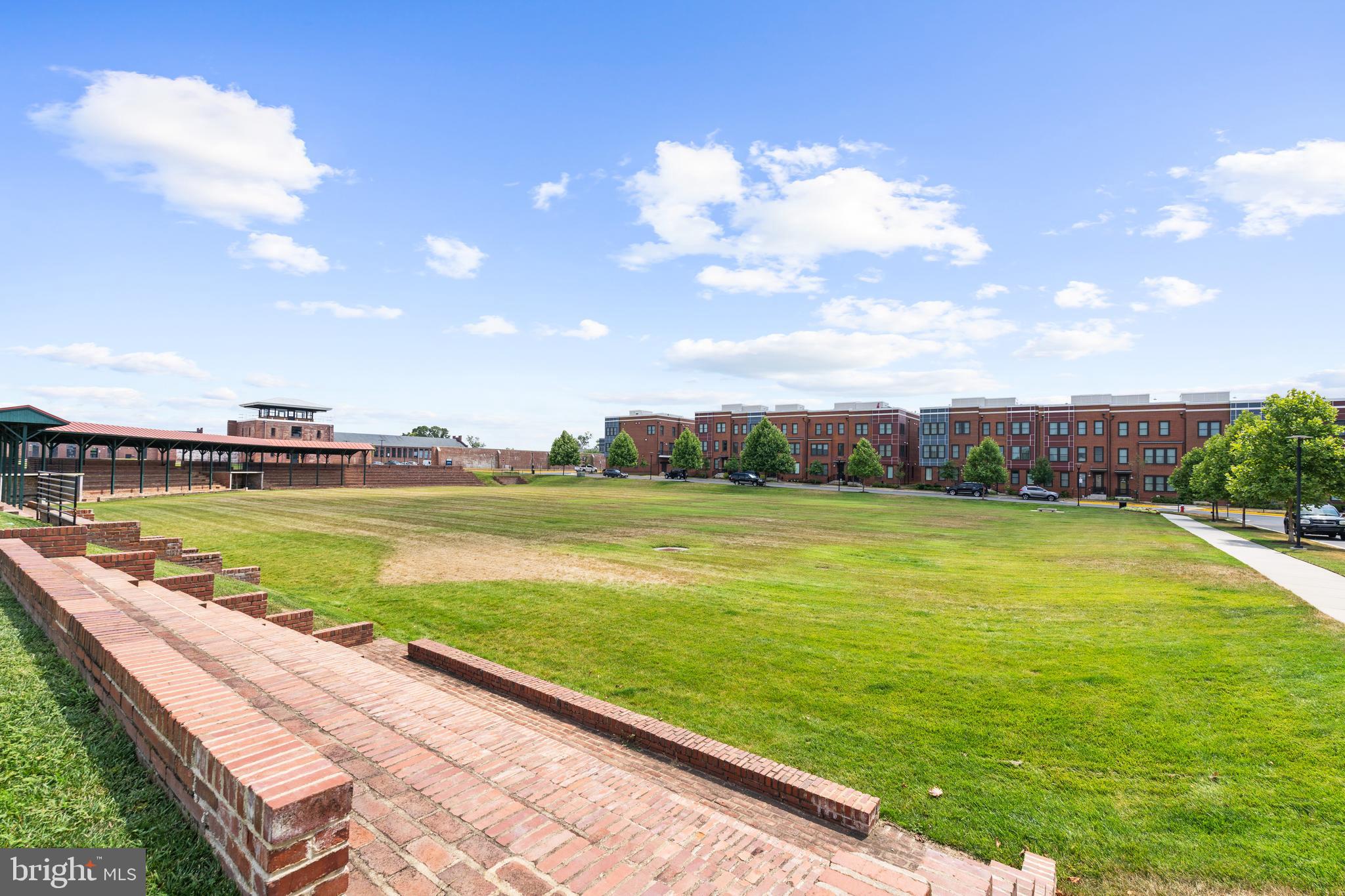 LIBERTY - Residential