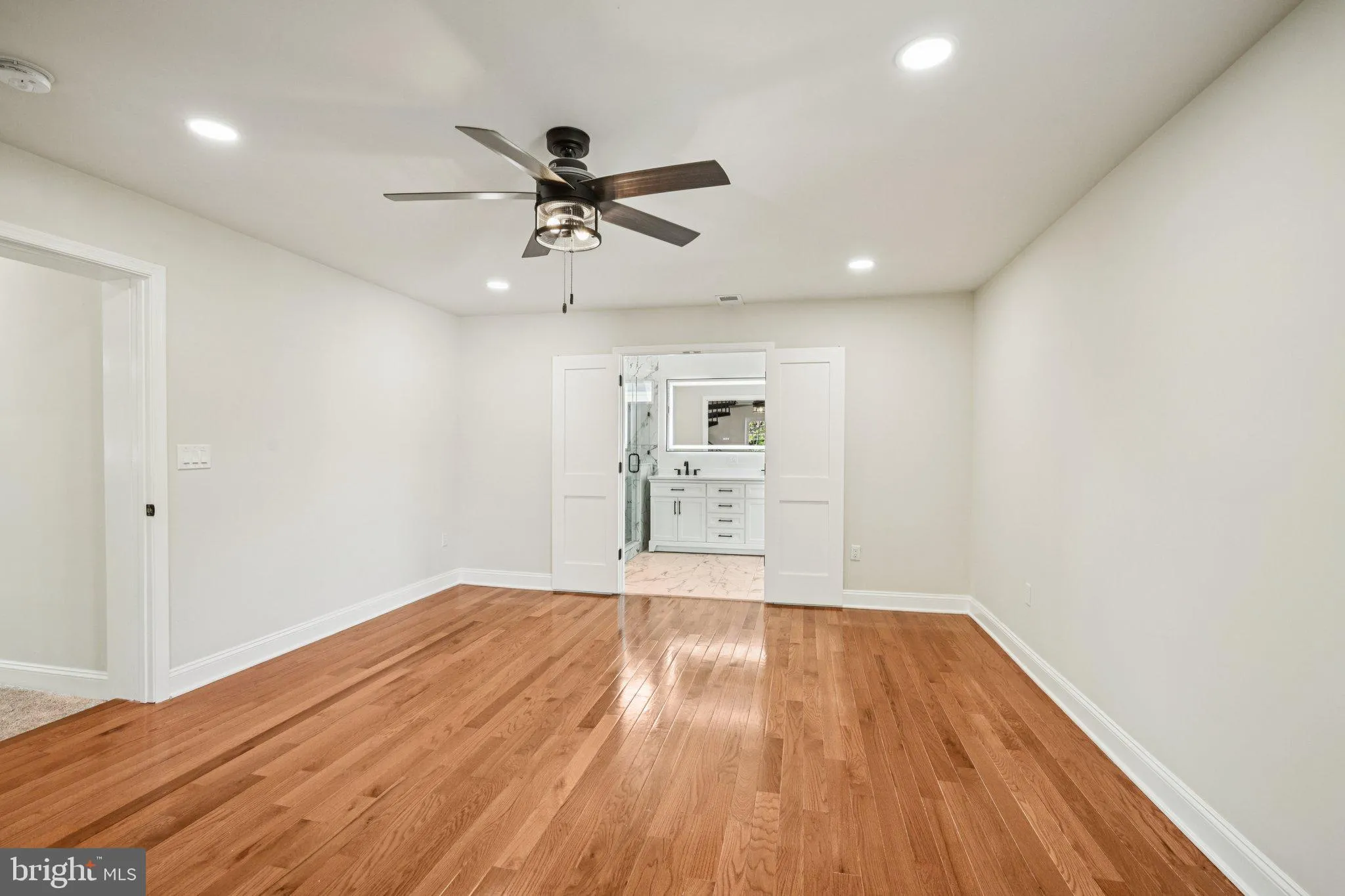 Aldan, Pennsylvania 19018, United States, 4 Bedrooms Bedrooms, ,5 BathroomsBathrooms,Residential,Active,137773