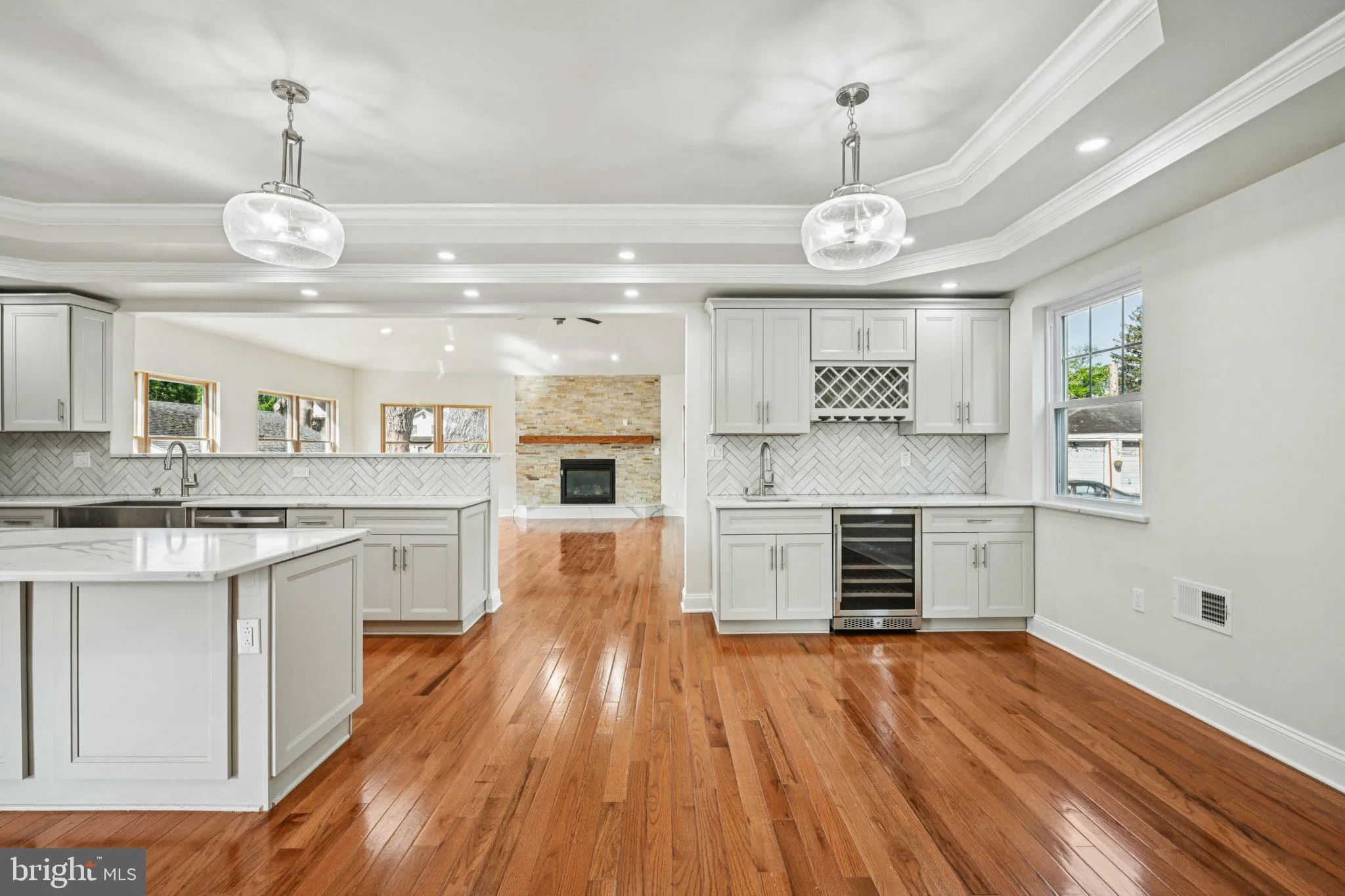 Aldan, Pennsylvania 19018, United States, 4 Bedrooms Bedrooms, ,5 BathroomsBathrooms,Residential,Active,137773