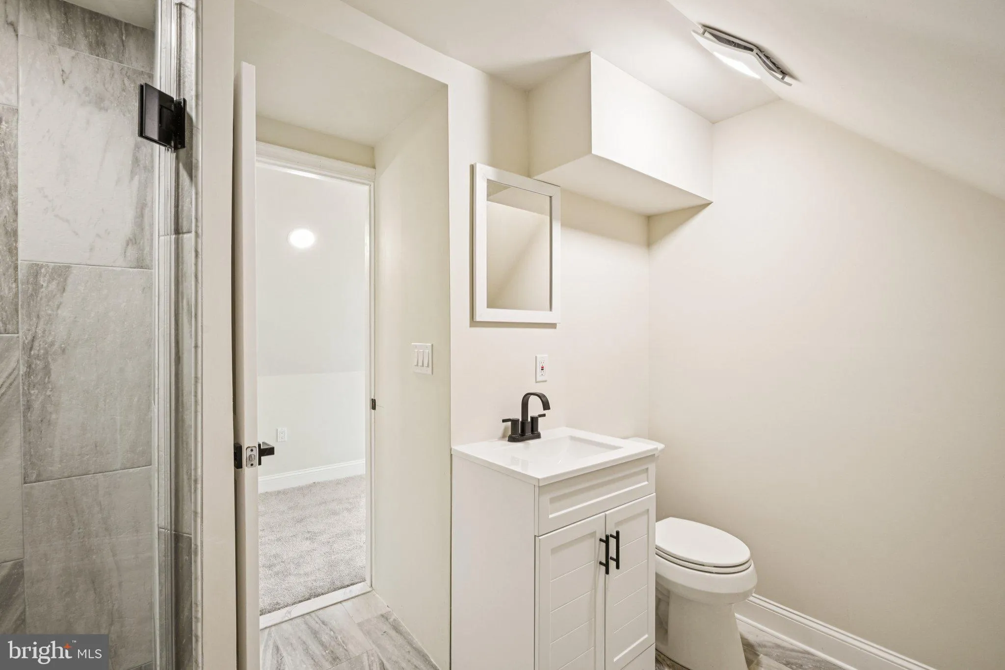 Aldan, Pennsylvania 19018, United States, 4 Bedrooms Bedrooms, ,5 BathroomsBathrooms,Residential,Active,137773