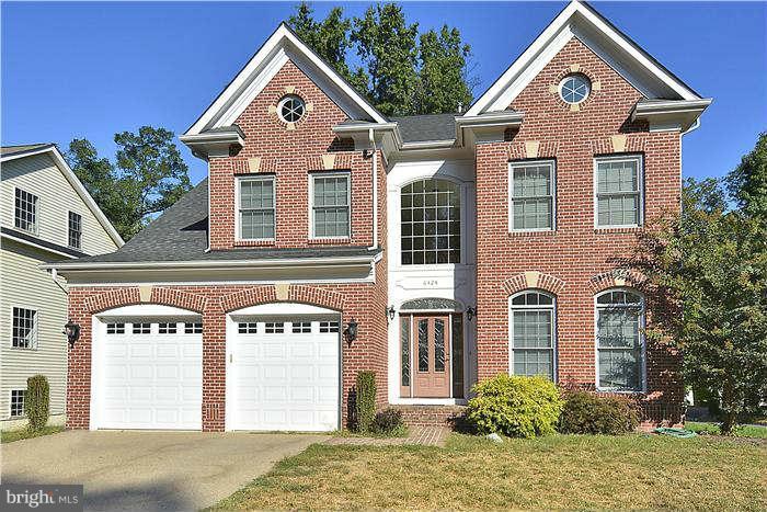 HILLWOOD - Residential