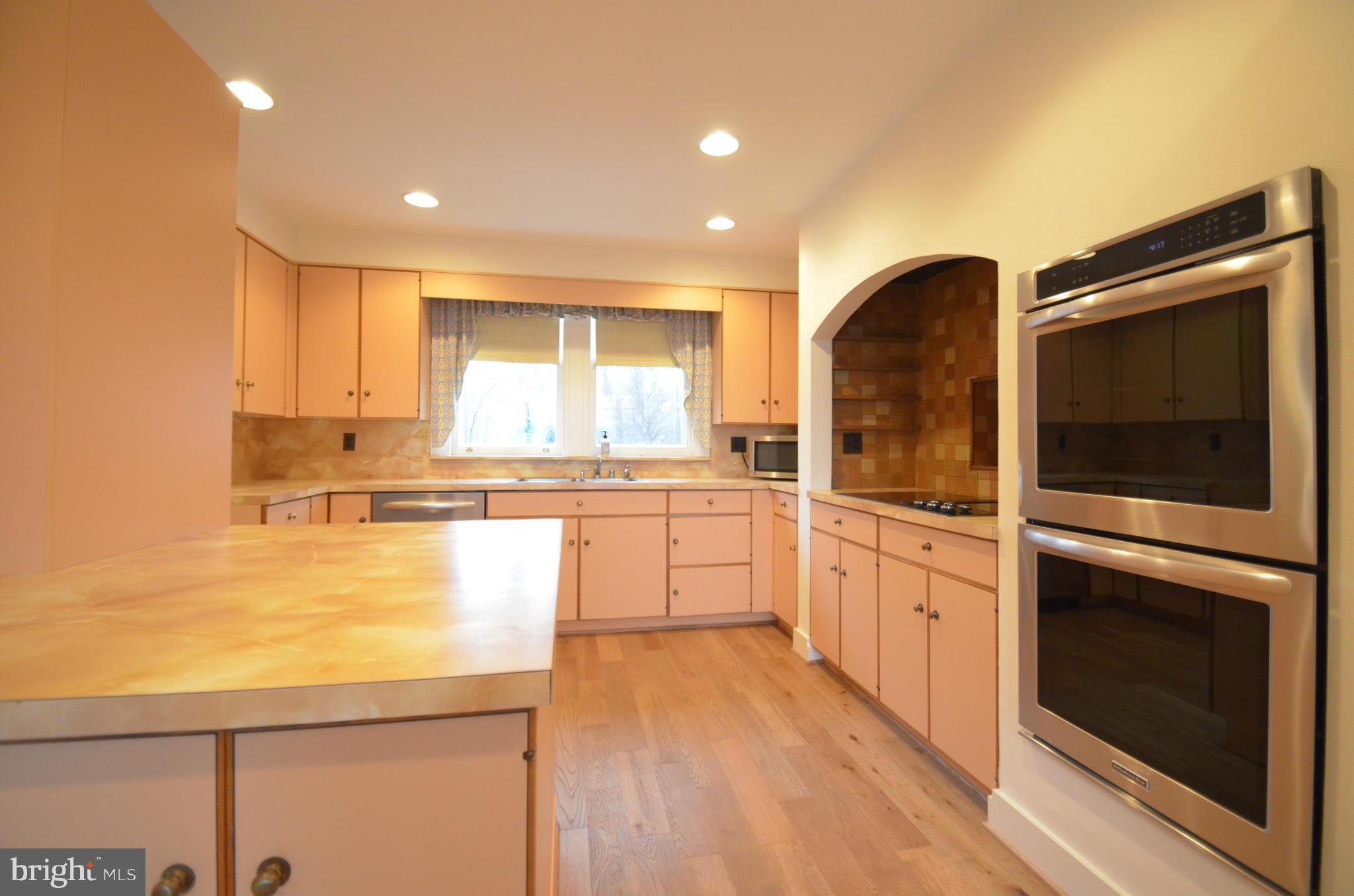 RUXTON - Residential