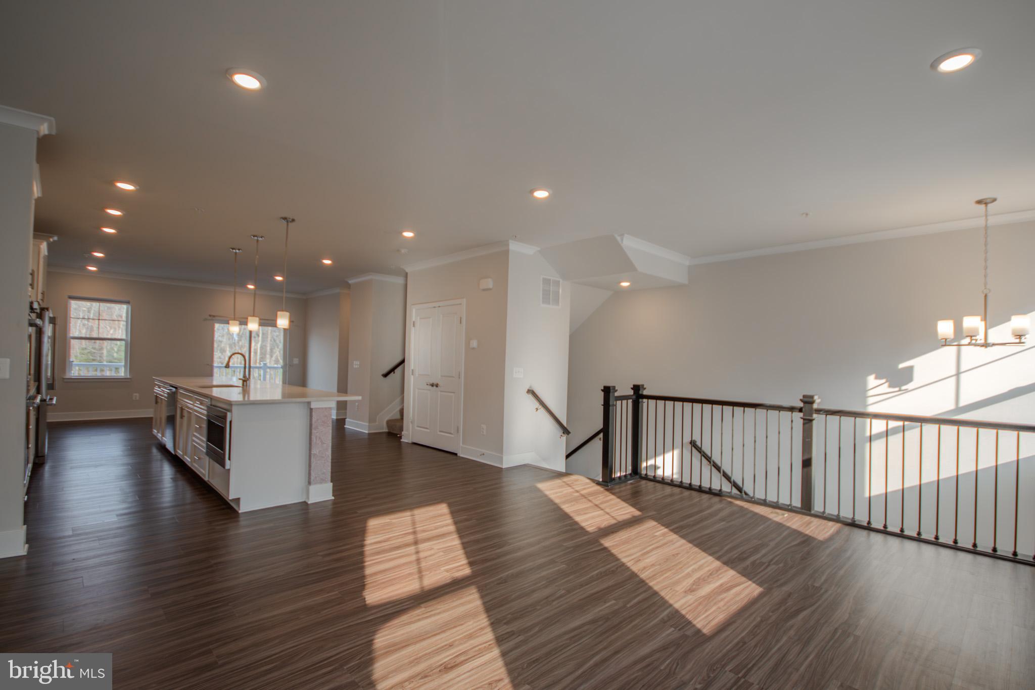 SEA OAKS VILLAGE - Residential