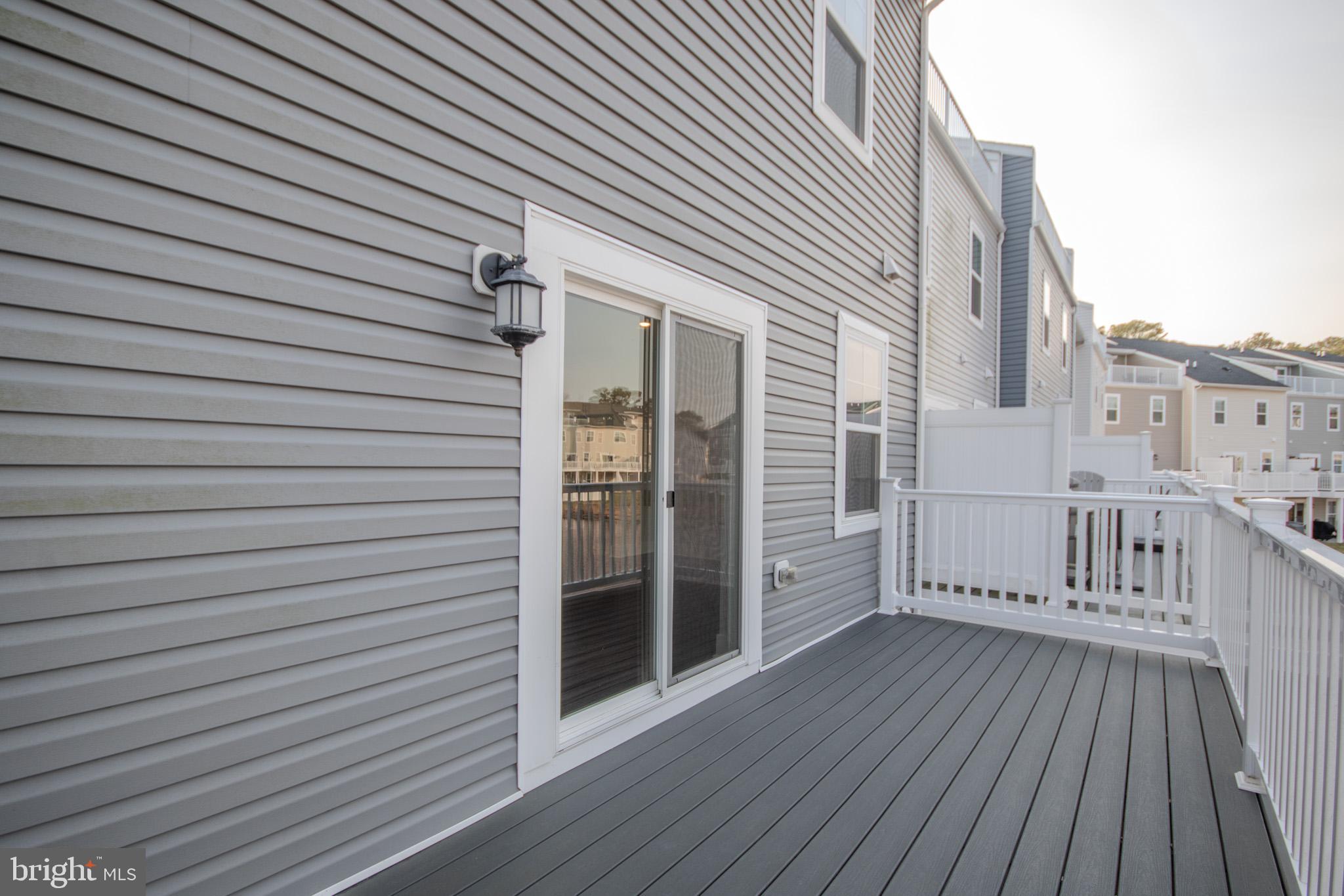 SEA OAKS VILLAGE - Residential