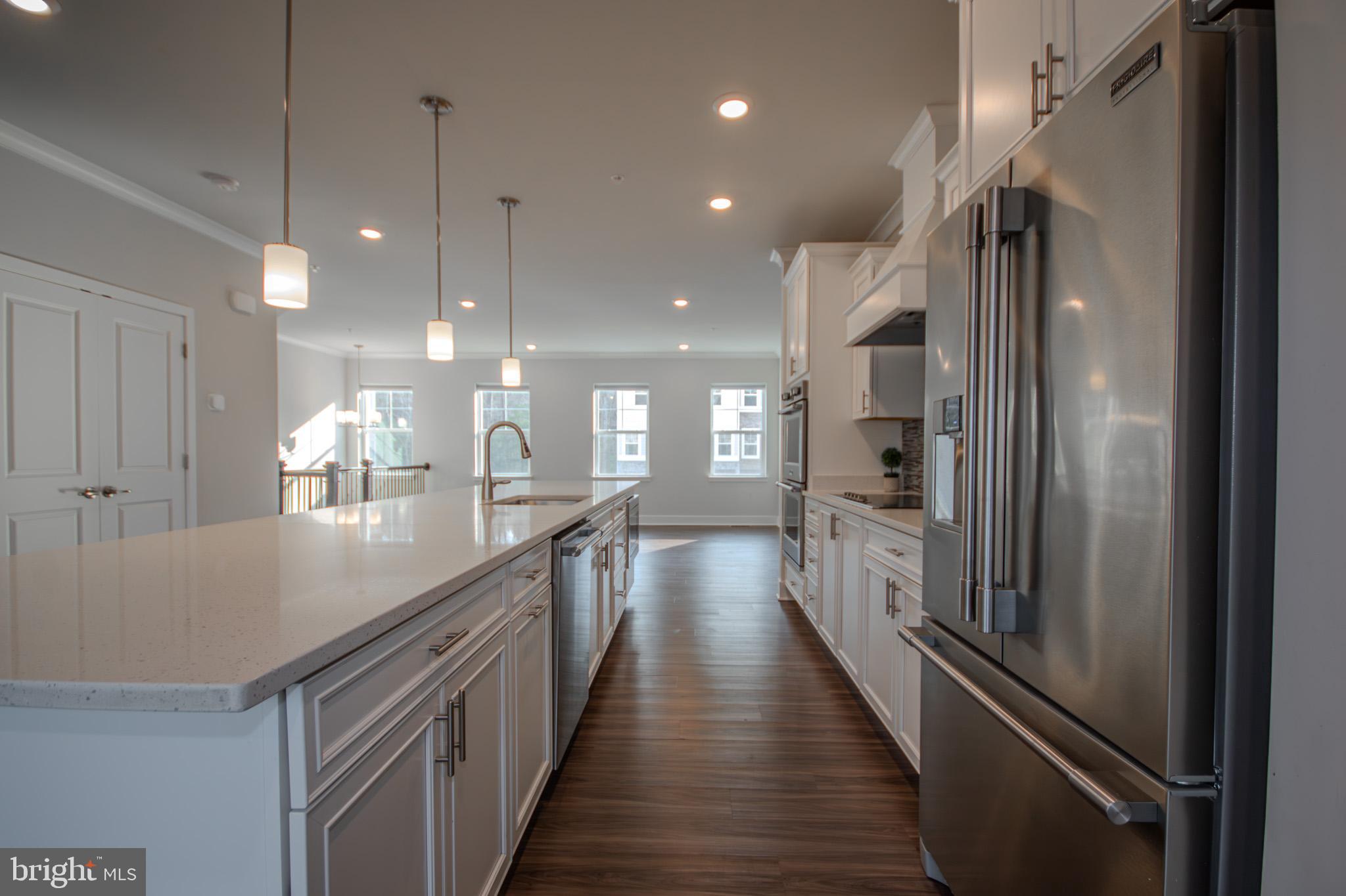 SEA OAKS VILLAGE - Residential