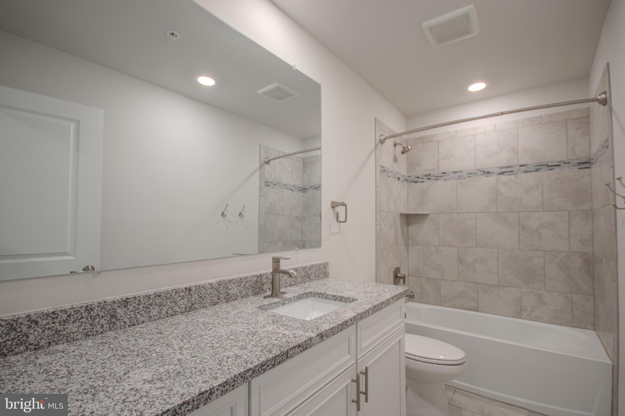 SEA OAKS VILLAGE - Residential