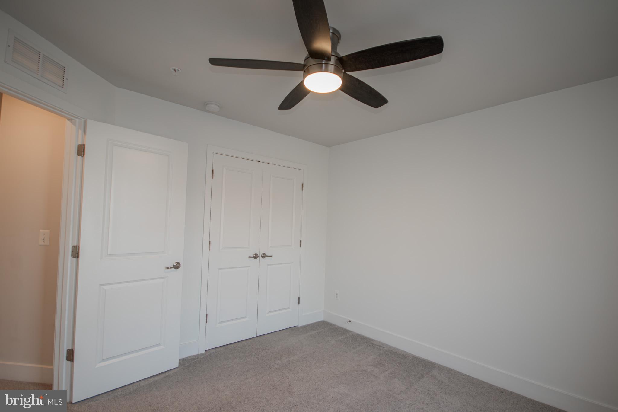 SEA OAKS VILLAGE - Residential