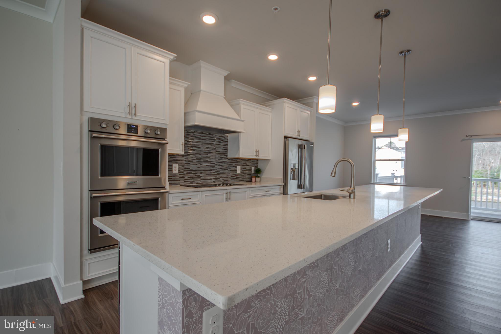 SEA OAKS VILLAGE - Residential