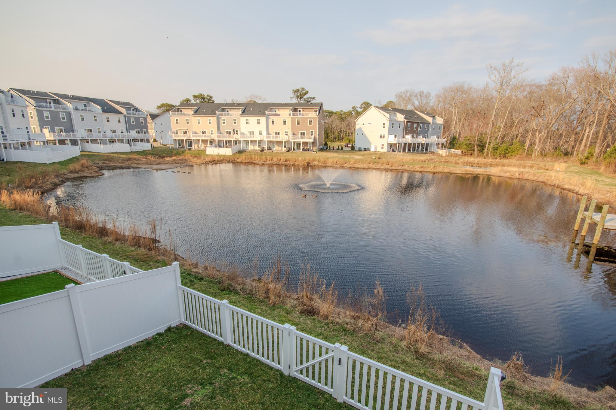 SEA OAKS VILLAGE - Residential