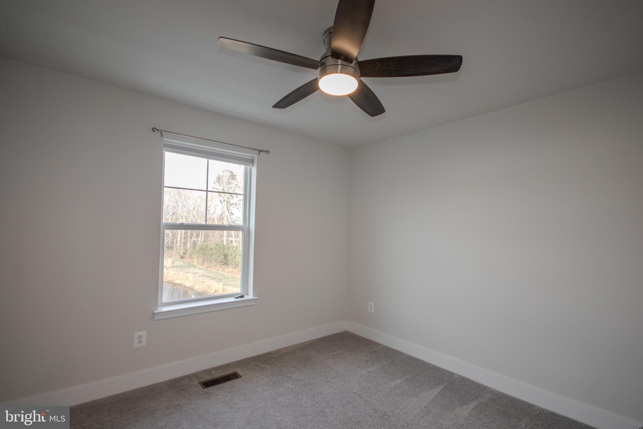 SEA OAKS VILLAGE - Residential