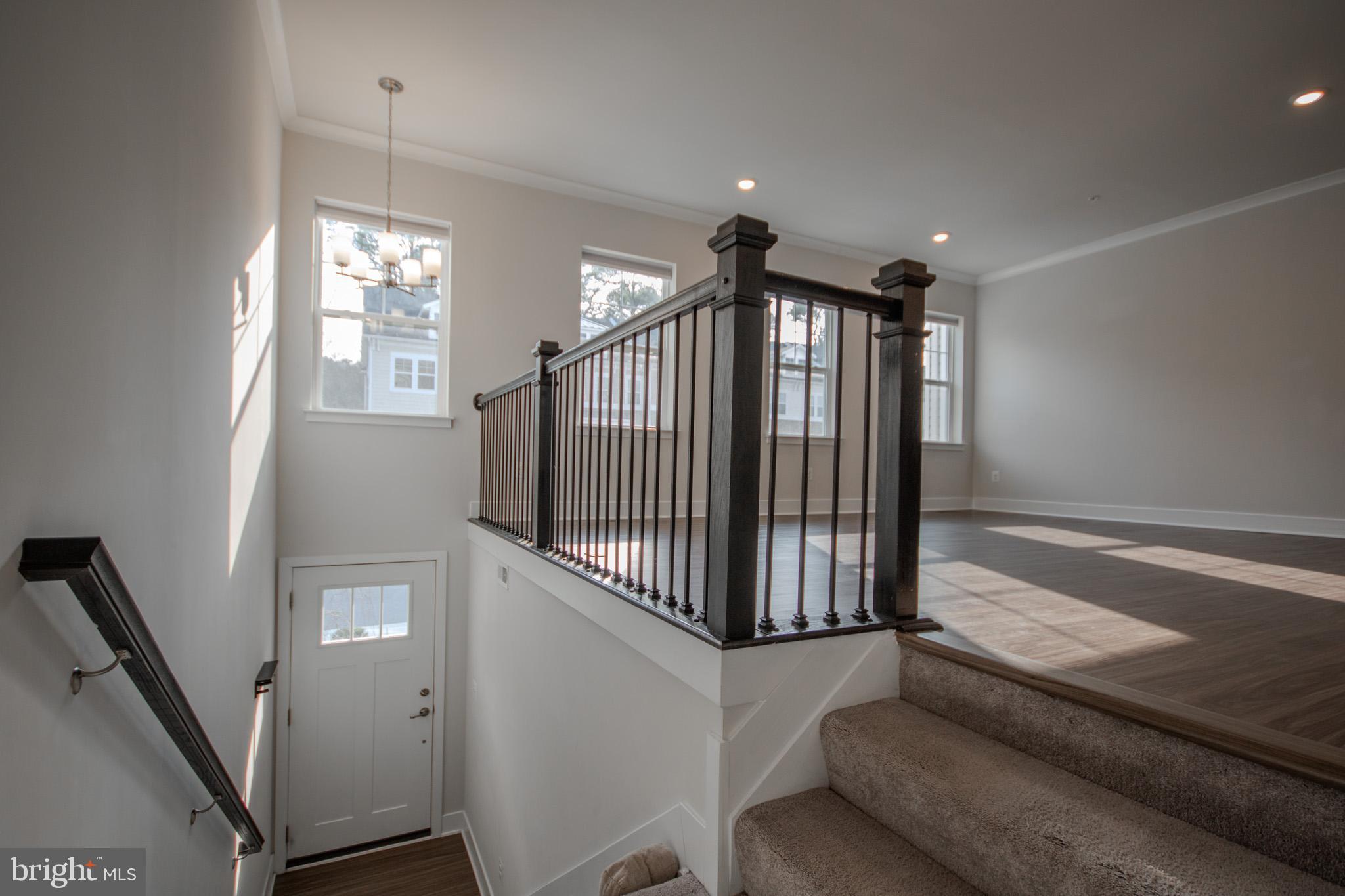 SEA OAKS VILLAGE - Residential