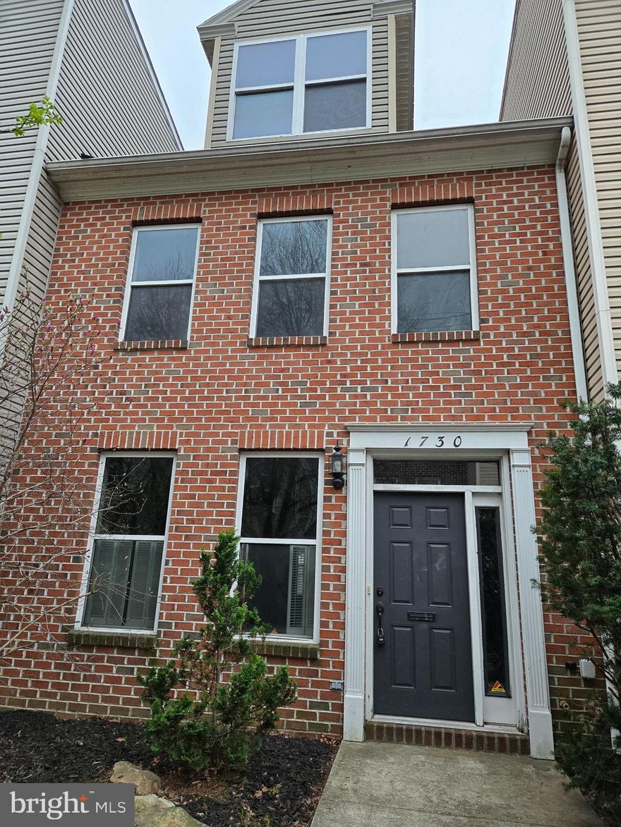 3 bedrooms and 2  1/2 bathroom home in Capital Heights with a detached 2 car garage.  Patio and private area between house and garage.  Has a gas fireplace in the 3rd floor bedroom.  Ready to move into.  For Comp purposes only.