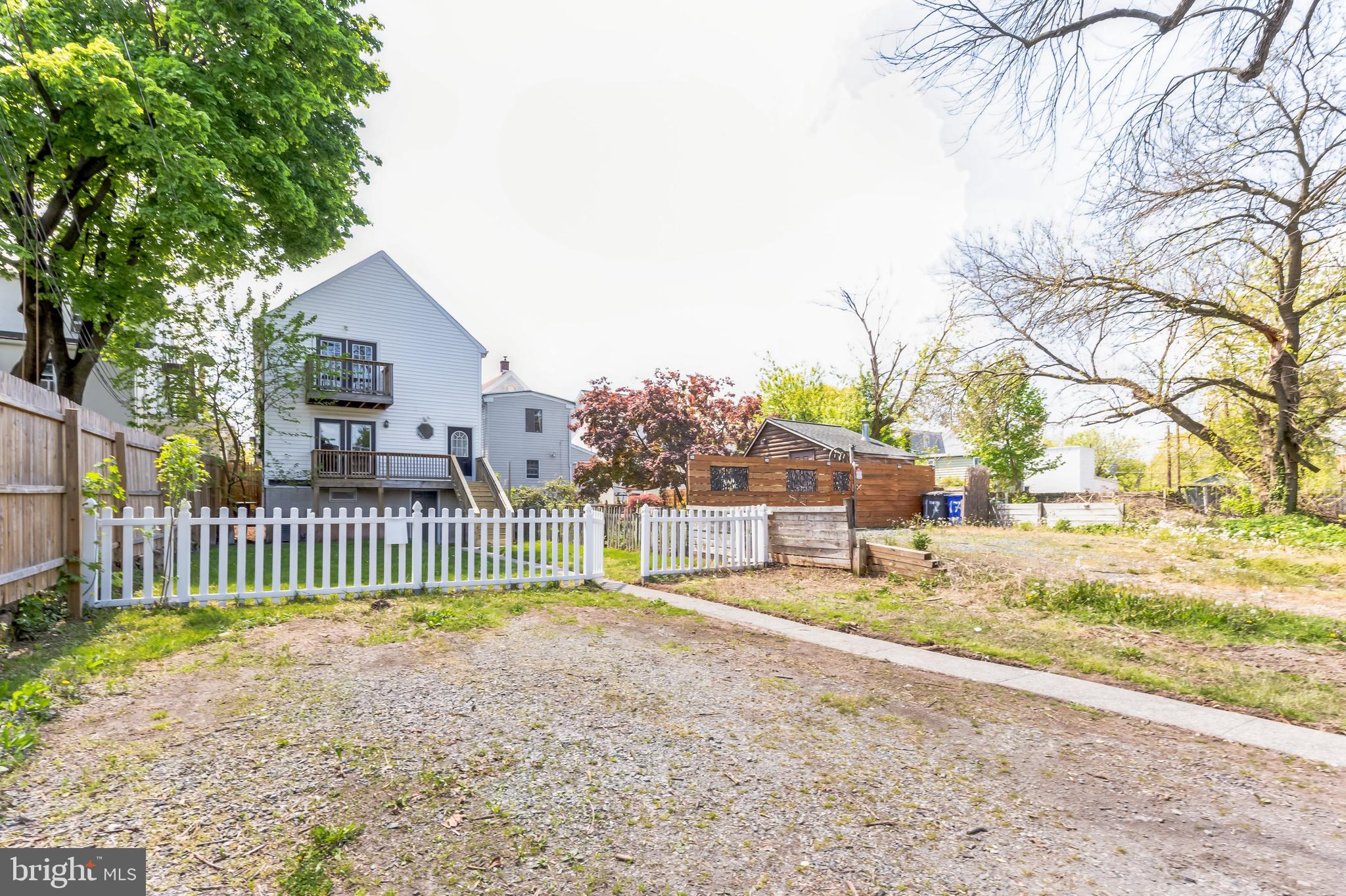 POTTSTOWN - Residential