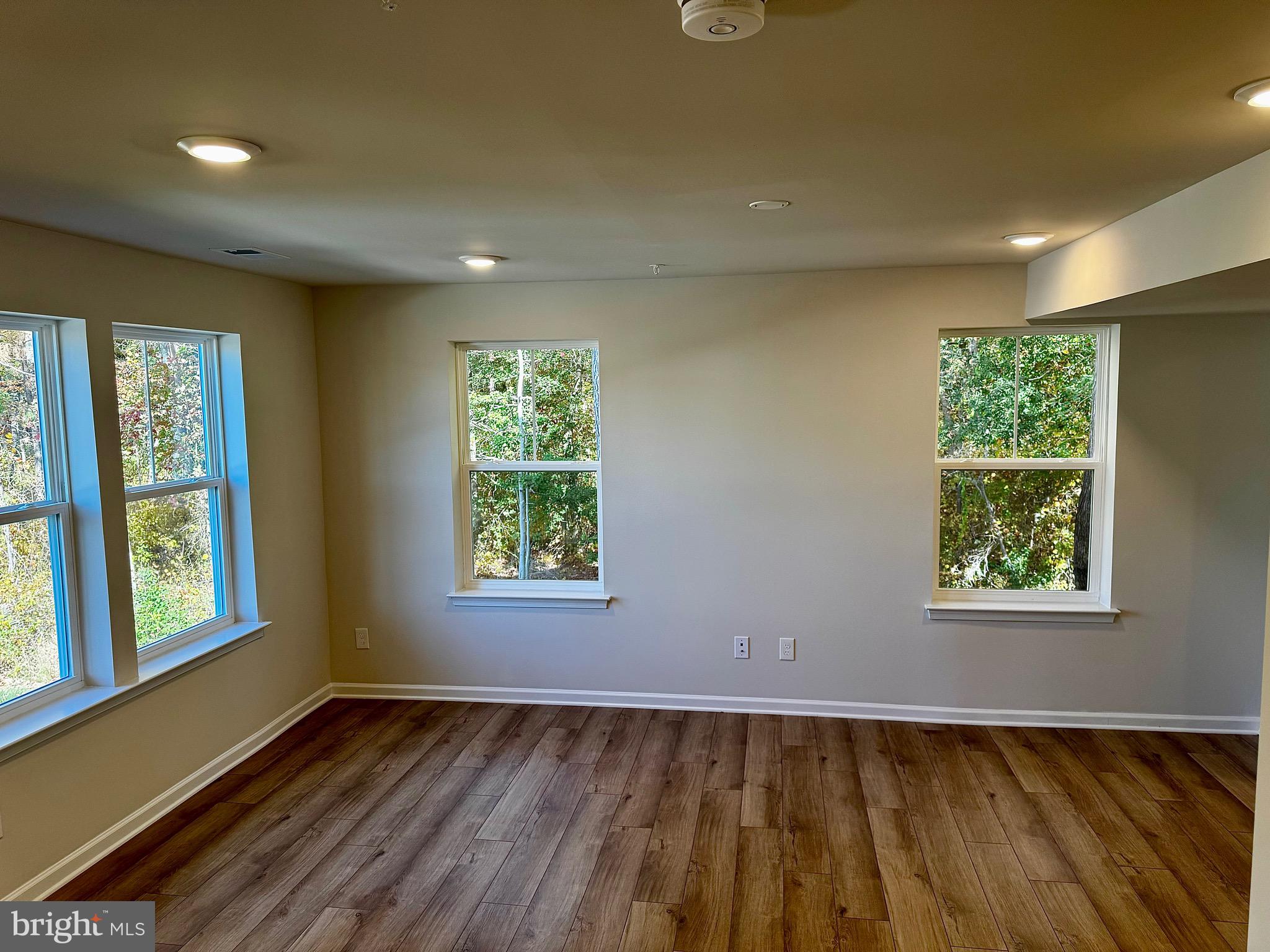 PINTAIL LANDING - Residential Lease