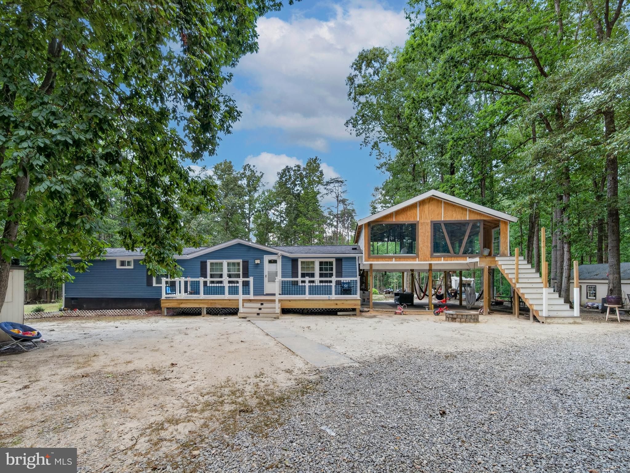 9713 DUERSON LANE