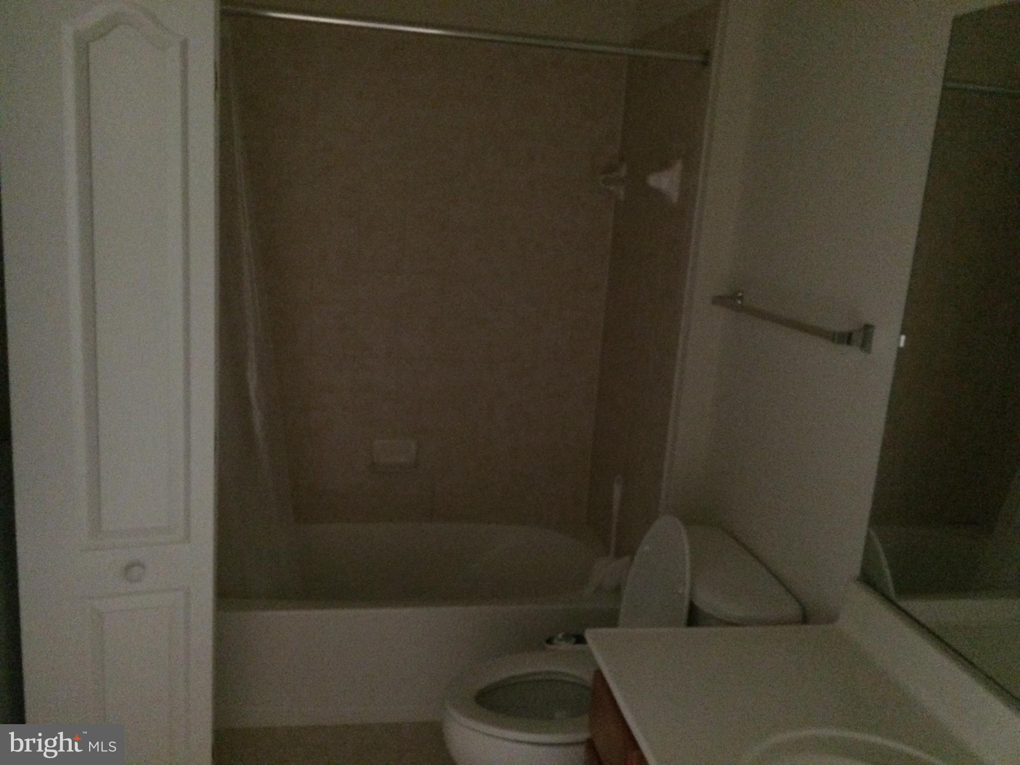 VILLAGE PLACE AT GAINESVILLE - Residential