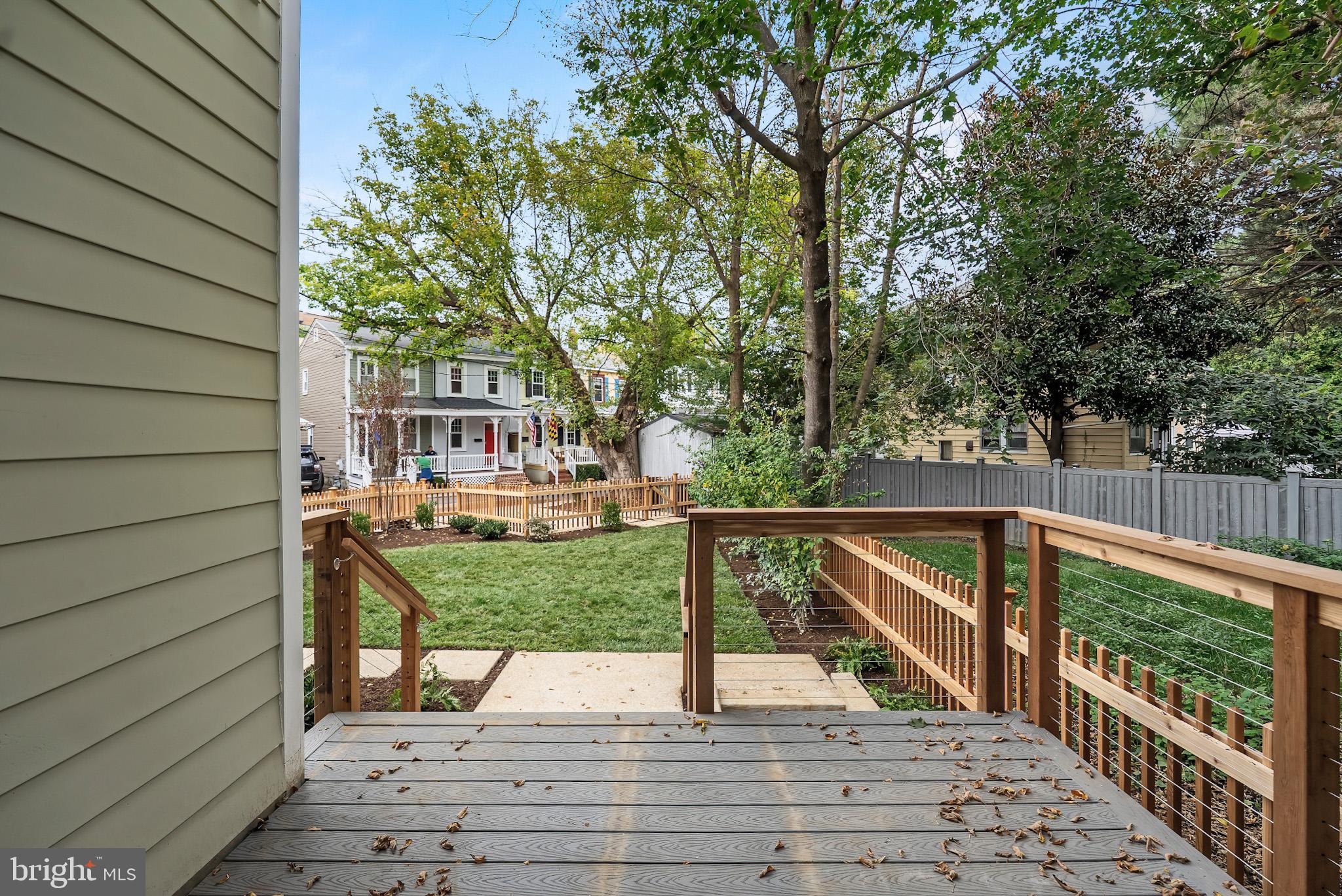 MURRAY HILL - Residential