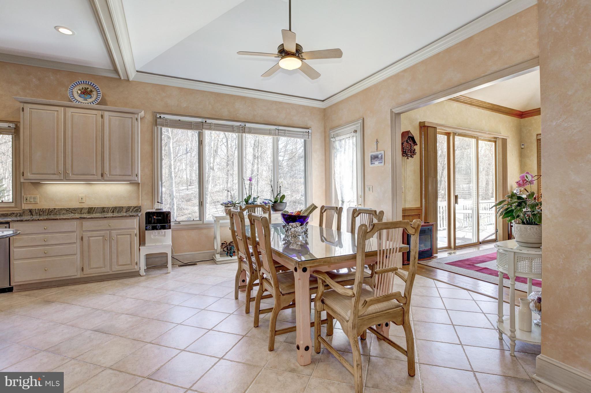 FALCONHURST - Residential