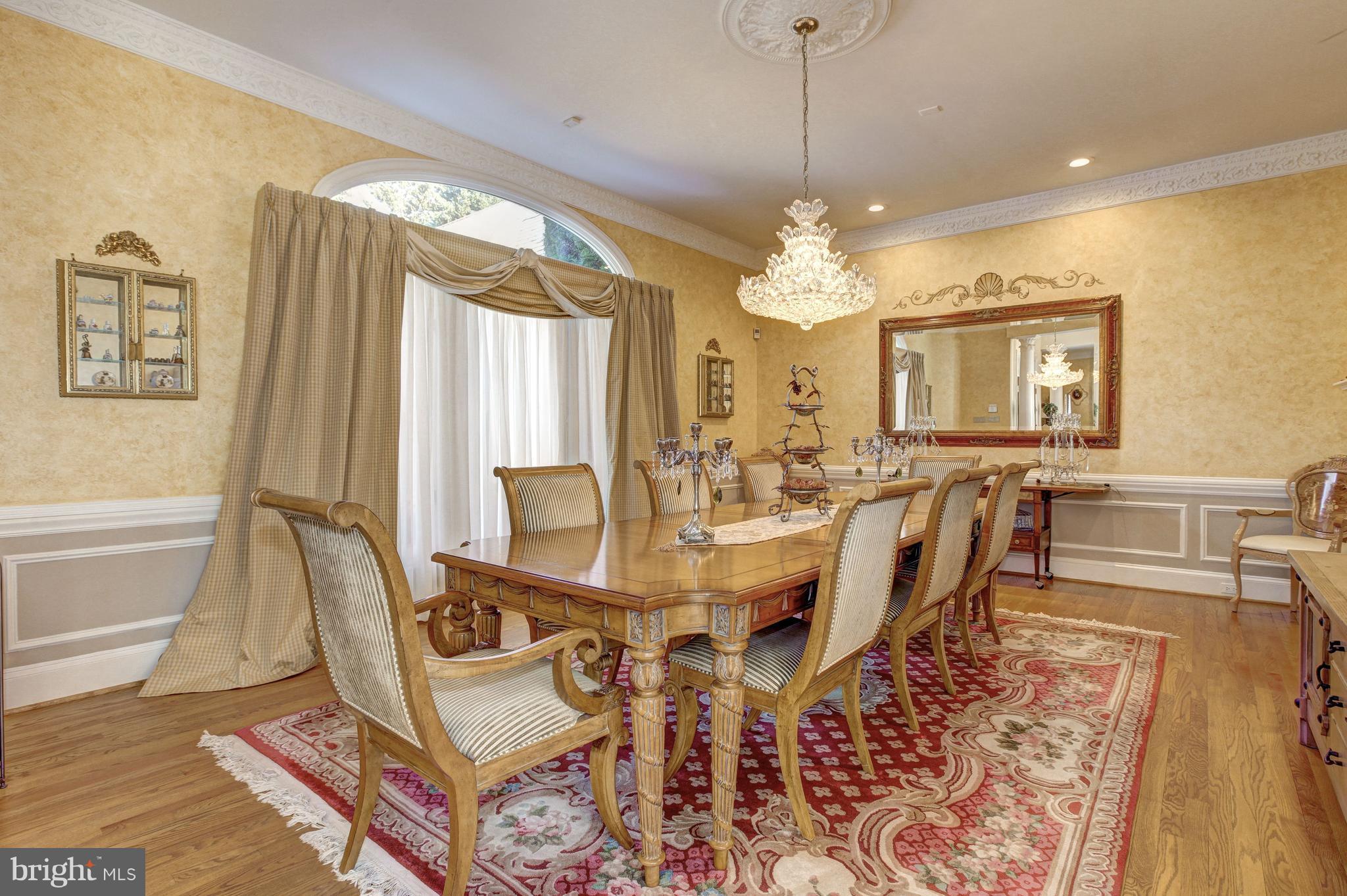 FALCONHURST - Residential