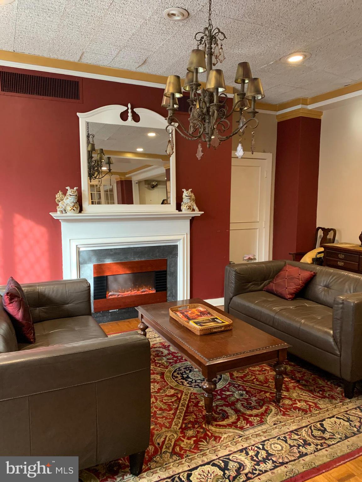 BELVEDERE - Residential Lease