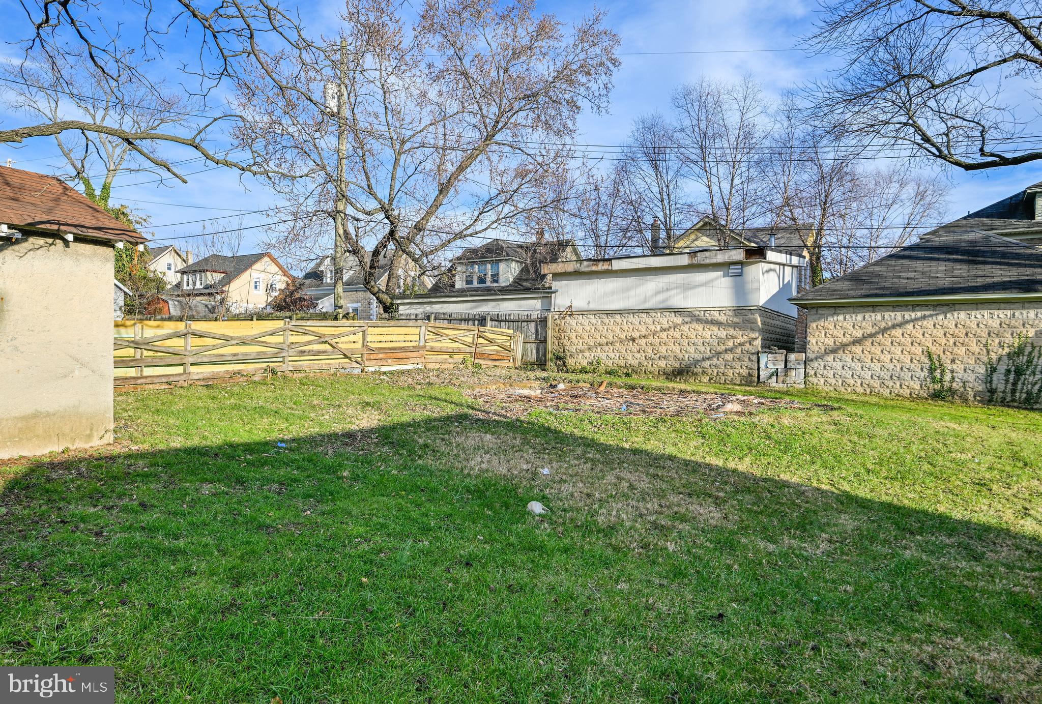 LAURAVILLE HISTORIC DISTRICT - Residential