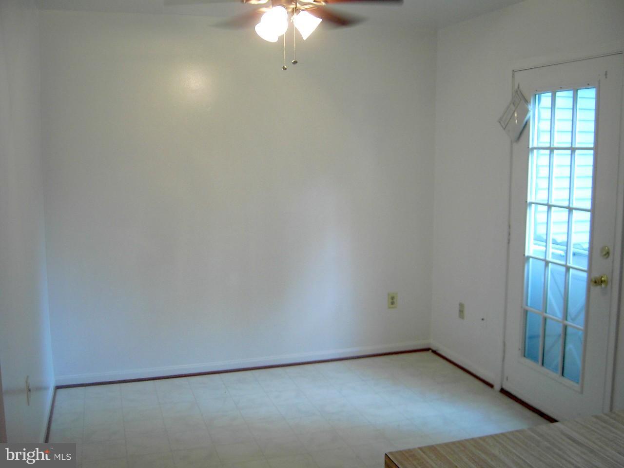 ST CHARLES SUB - LANCASTER - Residential Lease