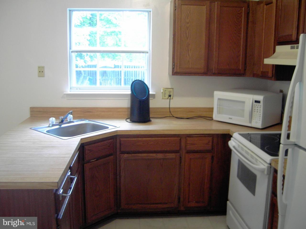 ST CHARLES SUB - LANCASTER - Residential Lease