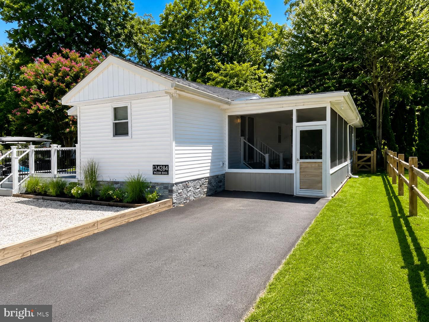 34284 BOB WHITE LANE 719