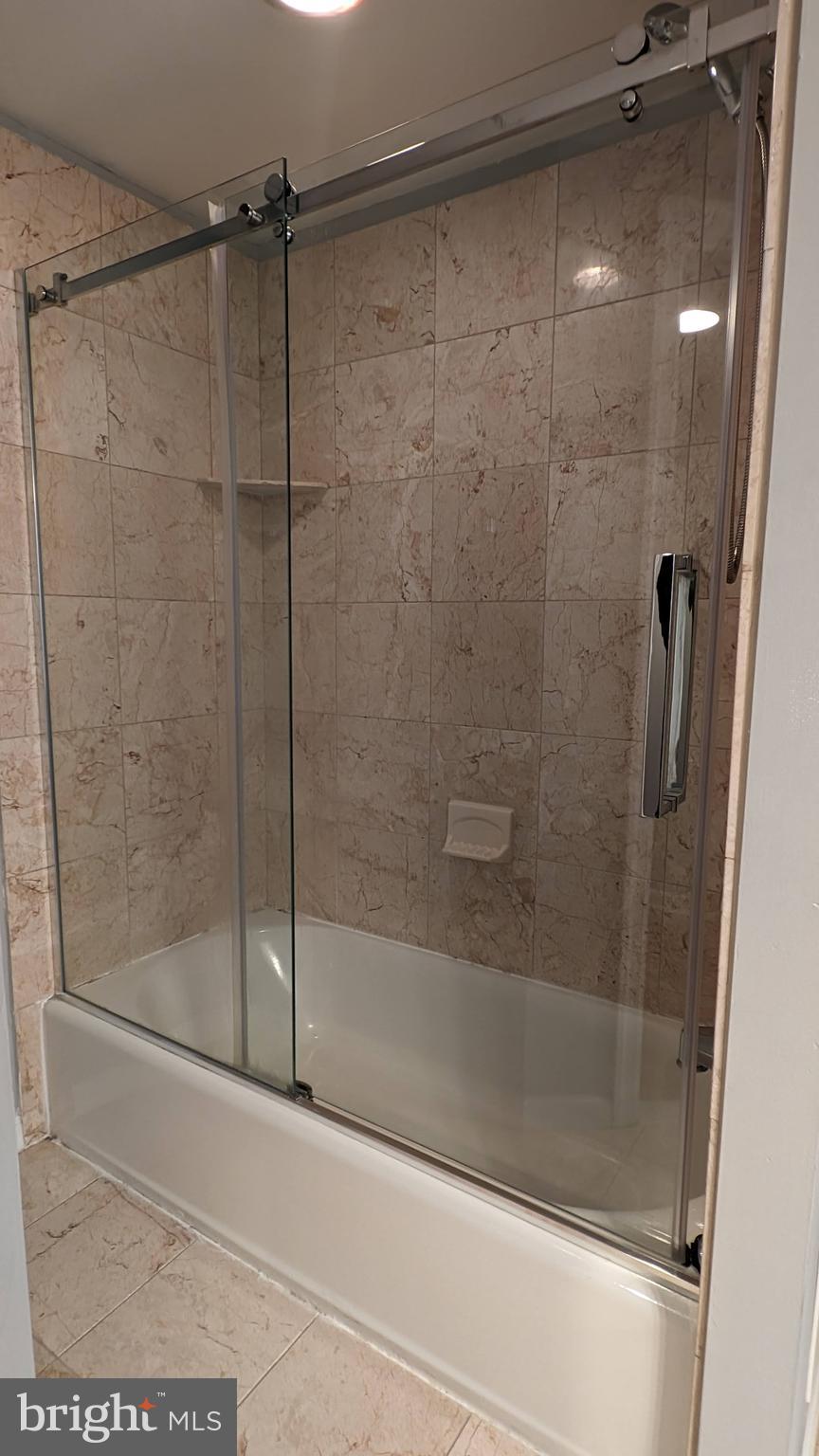 NORTHERN LIBERTIES - Residential Lease