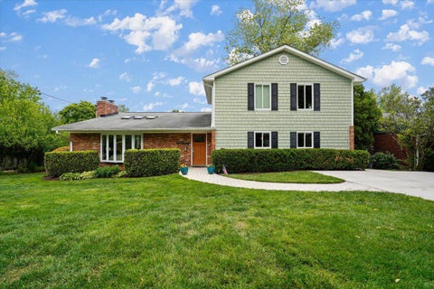 Homes For Sale - 5117 Wickett Terrace<br/> BETHESDA, MD 20814