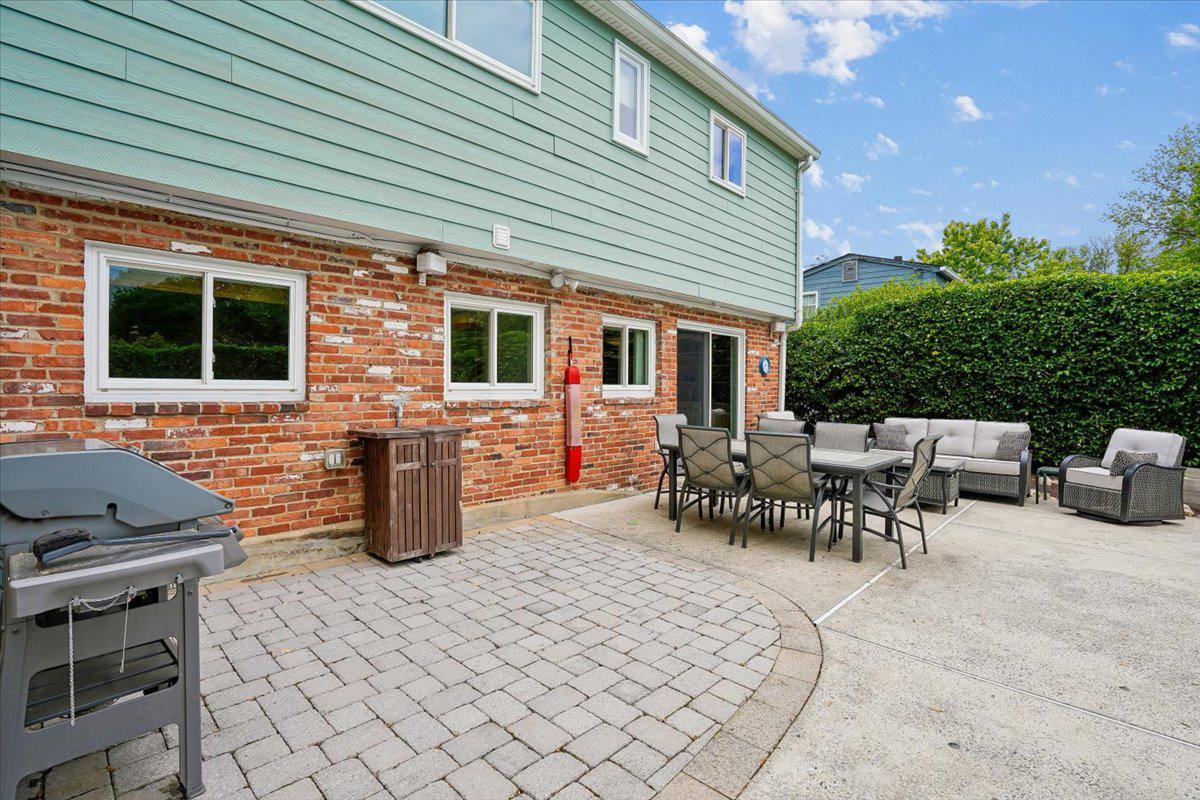 MAPLEWOOD ESTATES - Residential