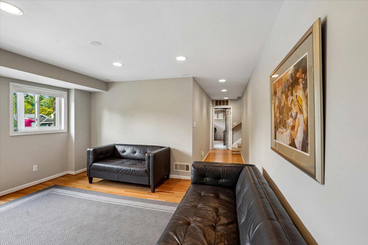 MAPLEWOOD ESTATES - Residential