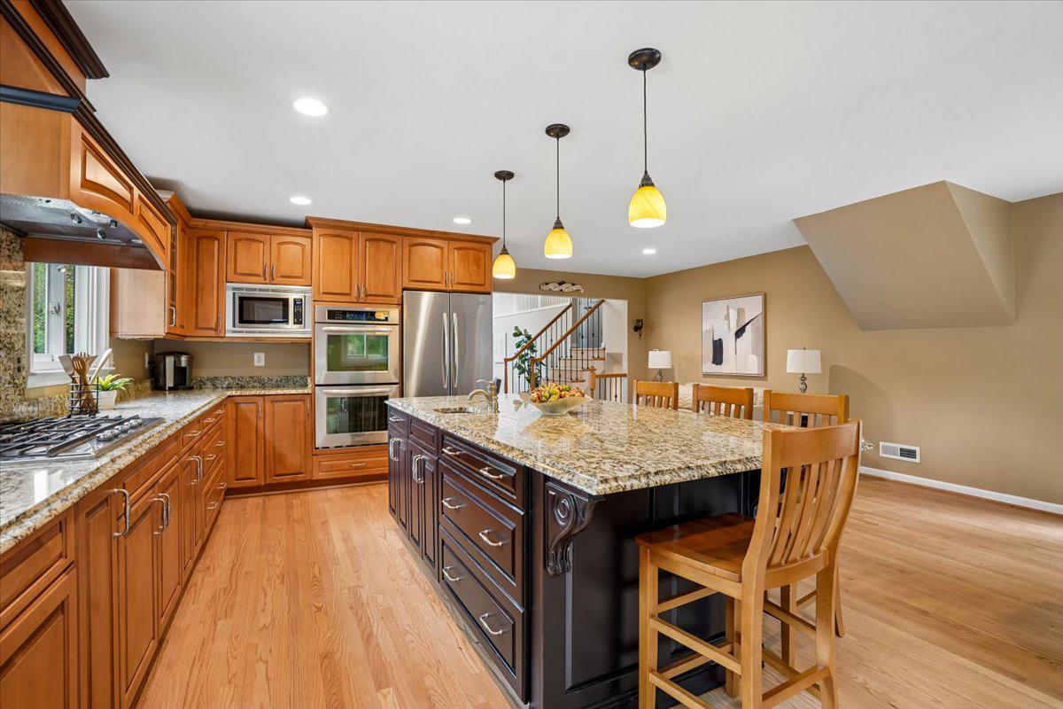 MAPLEWOOD ESTATES - Residential