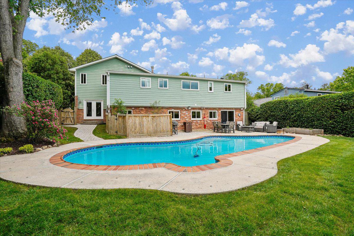 MAPLEWOOD ESTATES - Residential