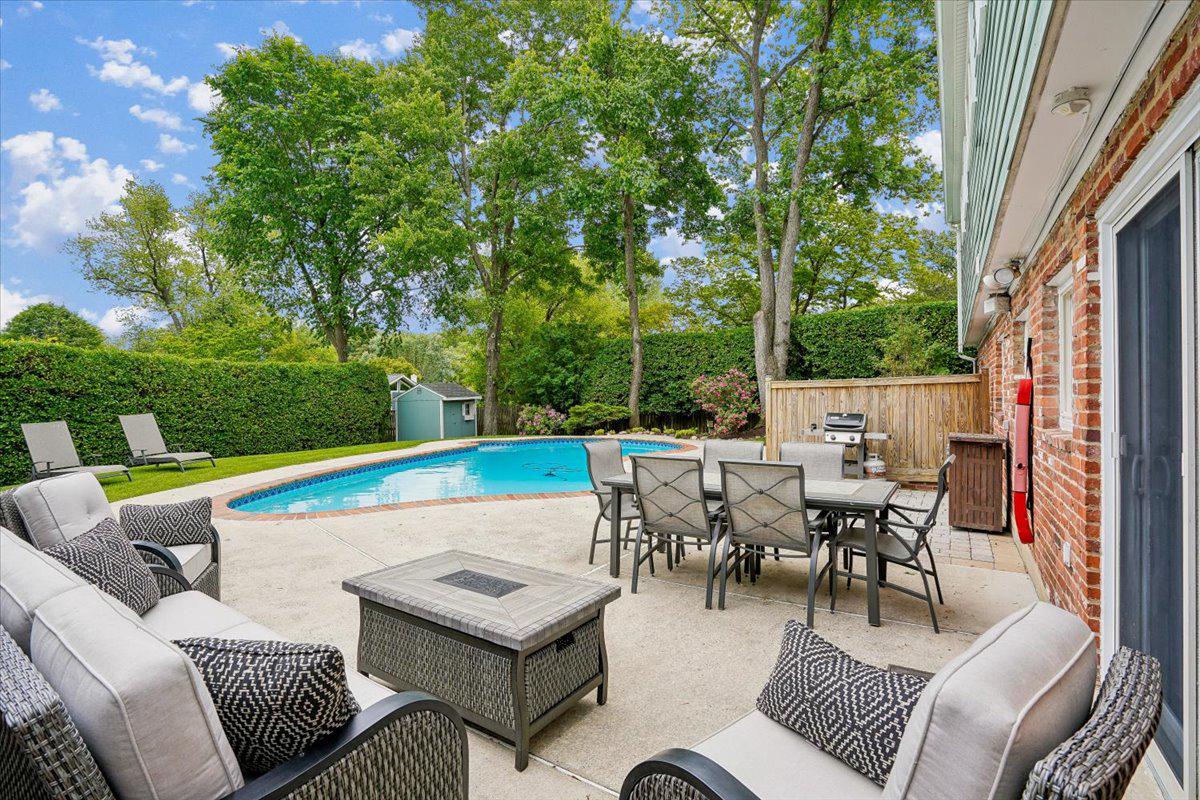 MAPLEWOOD ESTATES - Residential