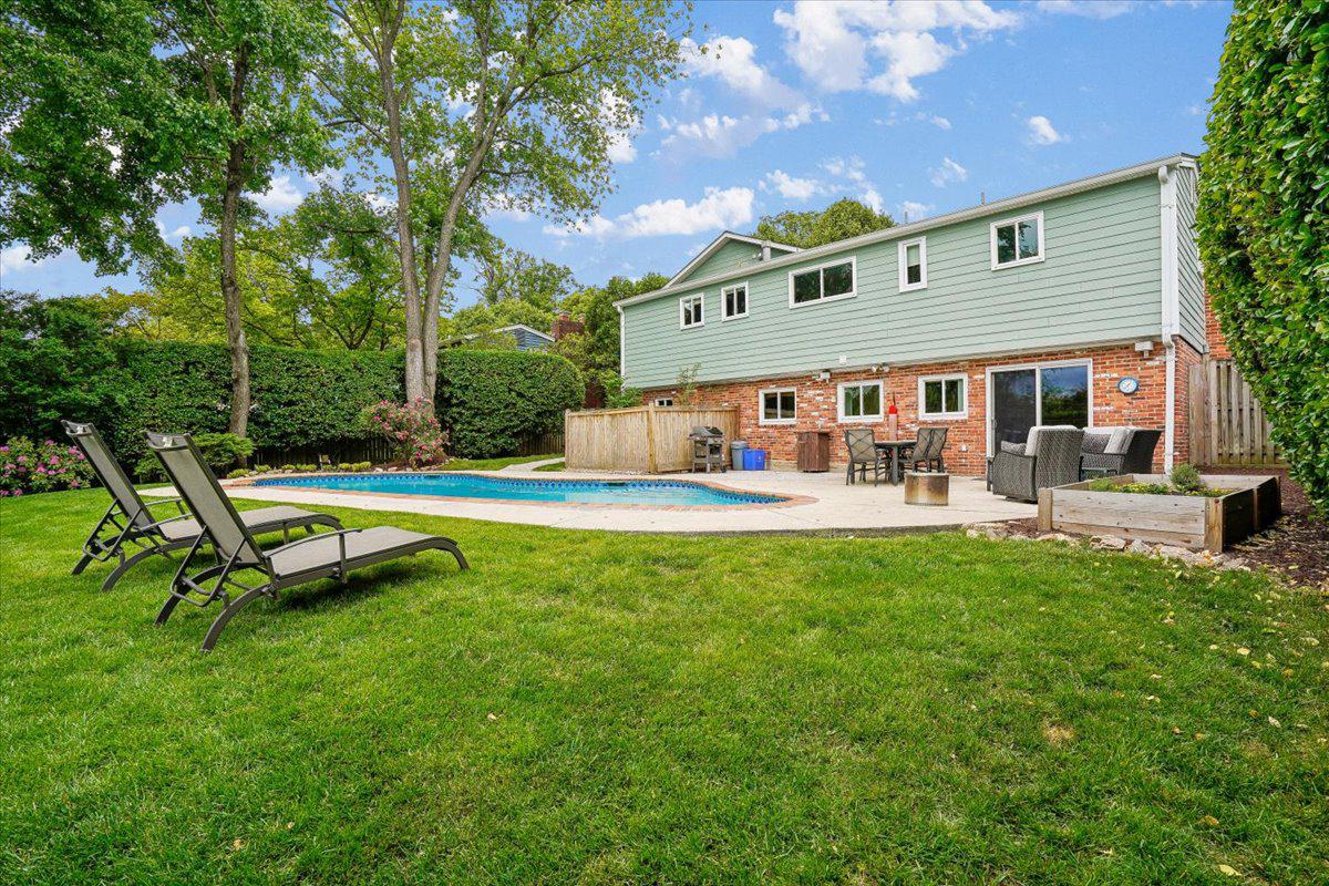 MAPLEWOOD ESTATES - Residential