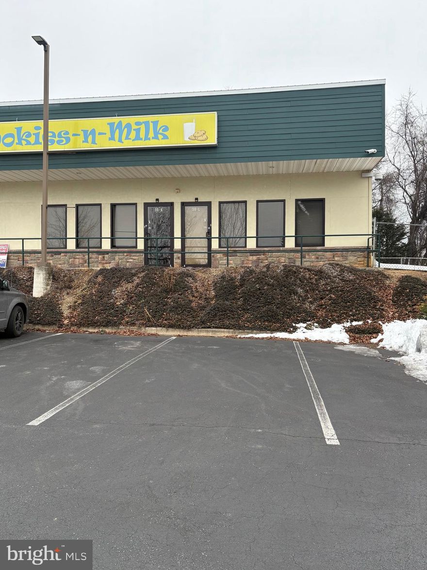 This prime end-unit commercial space offers 2,000 SF of flexible use in a highly desirable location along busy Route 9. Featuring two restrooms for convenience and a small fenced-in grass area on the side, this space is perfect for a variety of businesses seeking a blend of functionality and accessibility.

With high visibility and a strong daily traffic count, this location is ideal for retail, office, or service-oriented operations. Ample parking and easy access make it convenient for both employees and customers. Don’t miss out on this excellent opportunity to establish or expand your business in the growing Kearneysville area.

Contact us today to schedule a tour and secure this fantastic space!