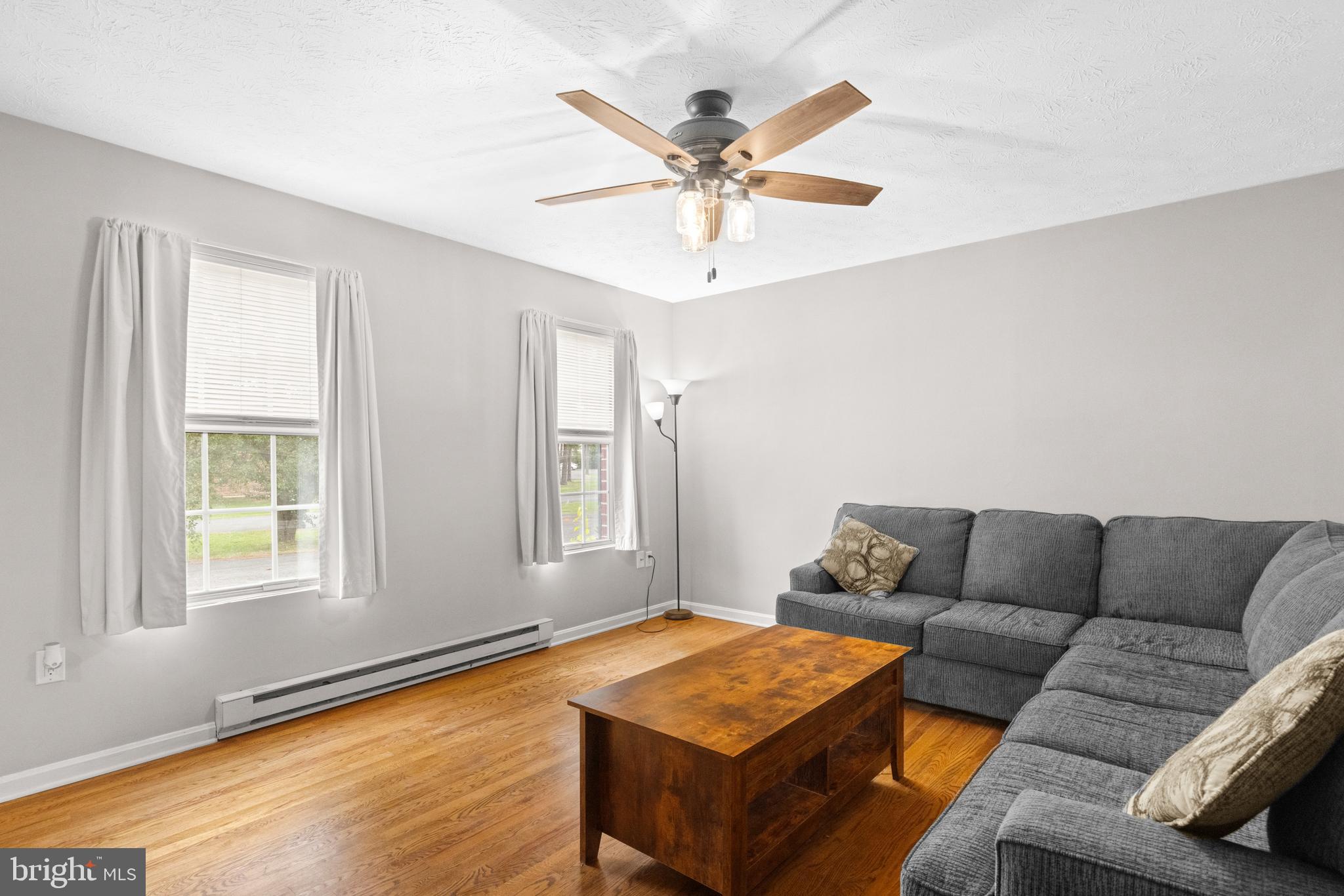 FREDERICKTOWNE TOWNHOUSE - Residential