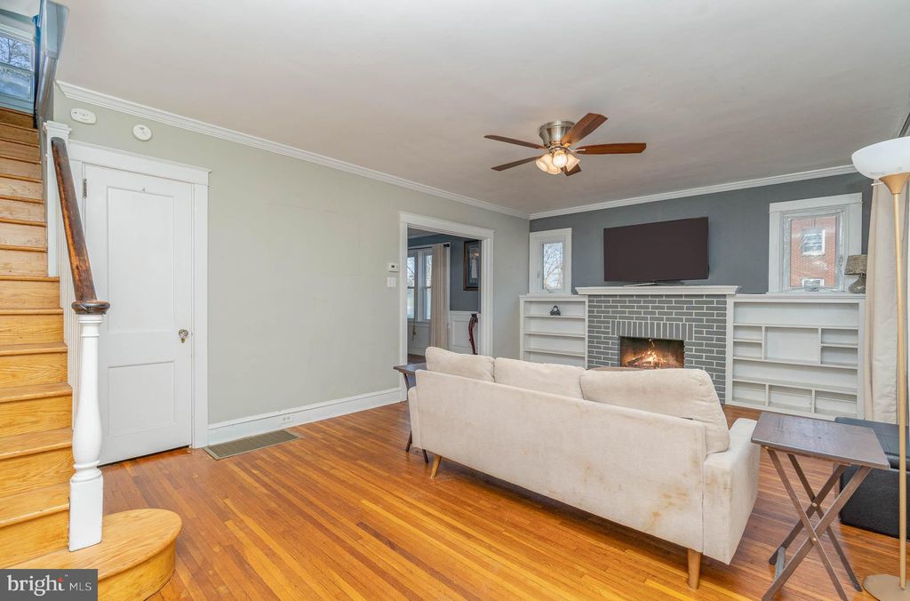 Photo of 700 S WEST END AVE, LANCASTER, PA 17603 (MLS # PALA2030986)