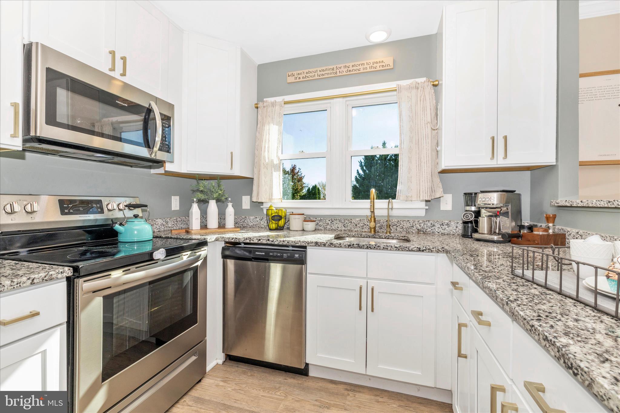 STONEGATE FARMS - Residential