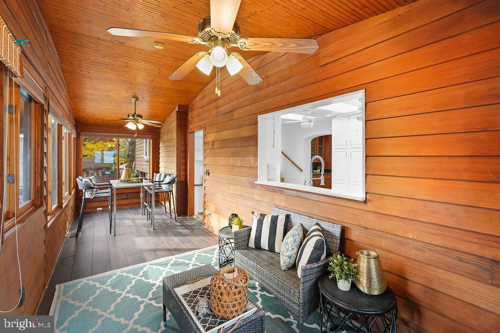 GARRETT PARK ESTATES - Residential