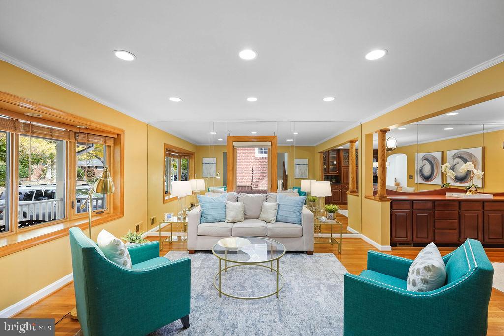 GARRETT PARK ESTATES - Residential