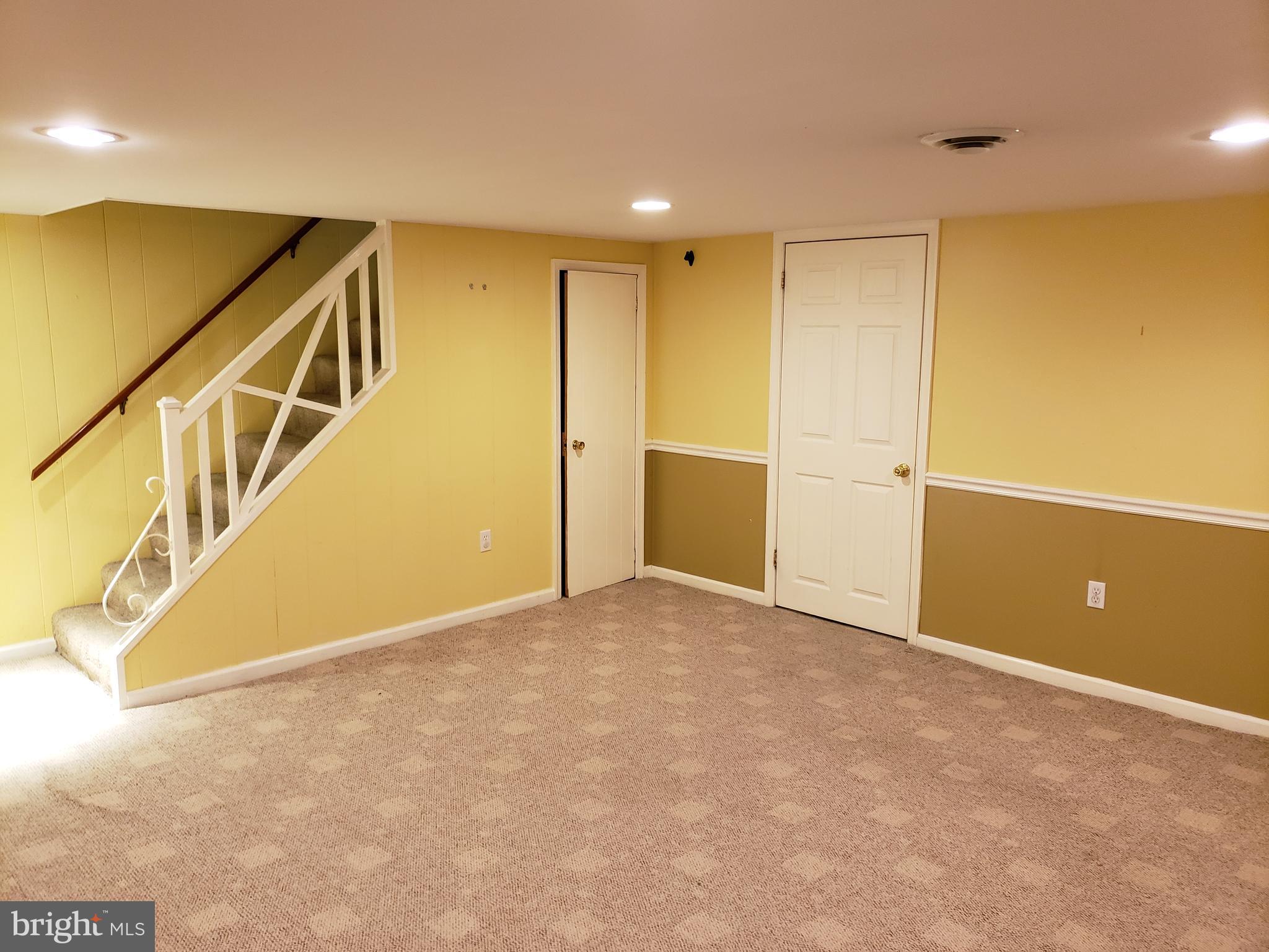 LOCH RAVEN VILLAGE - Residential