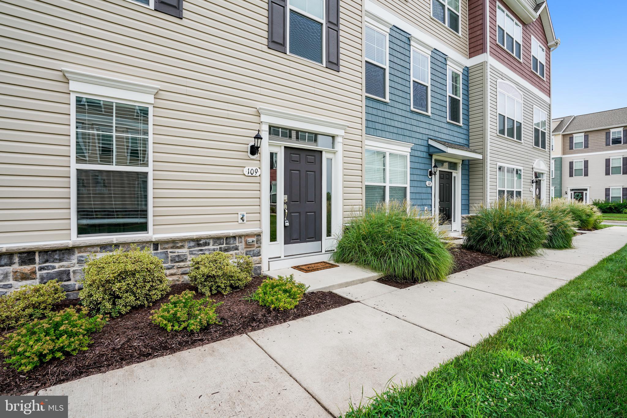 ELLENDALE - Residential