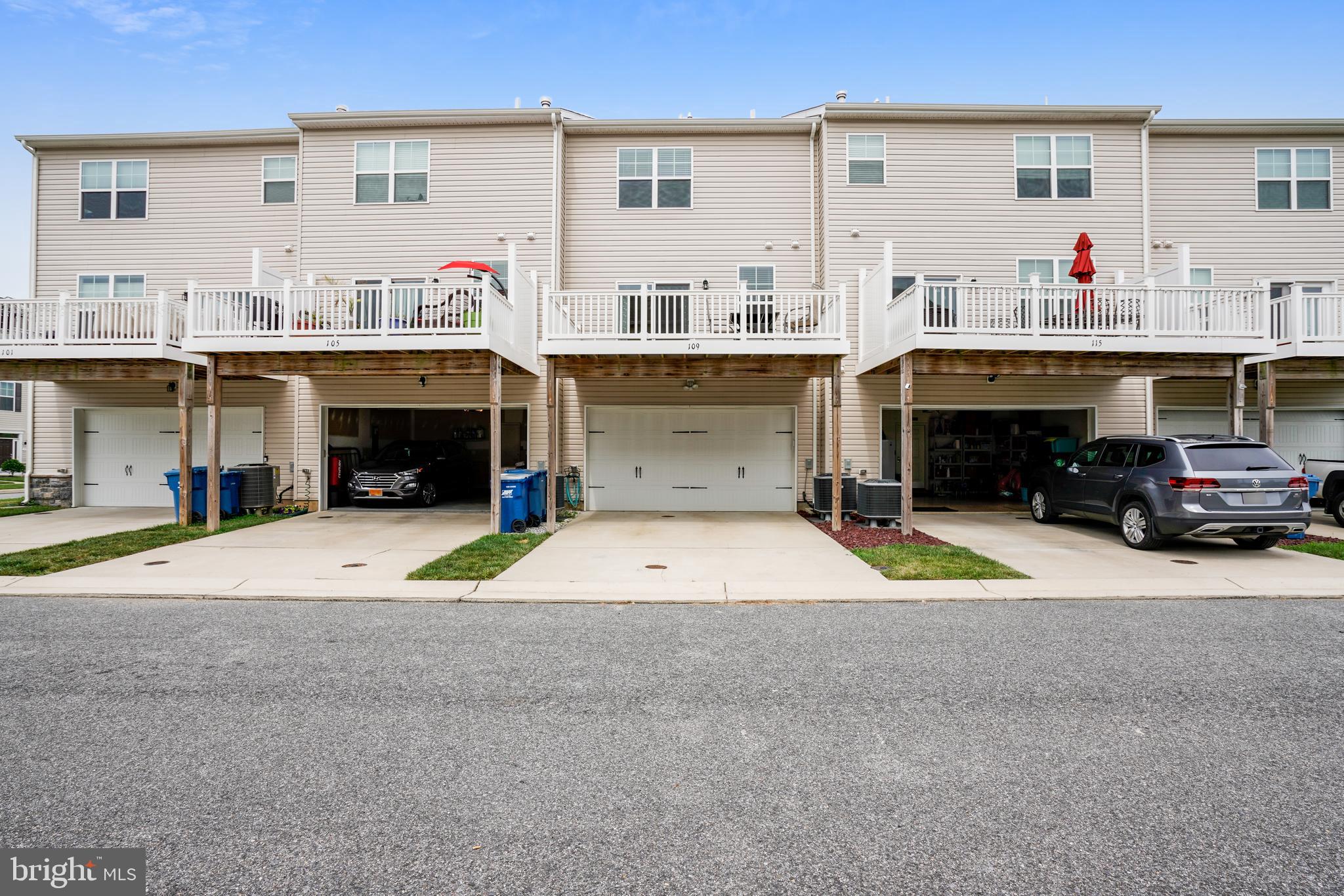 ELLENDALE - Residential