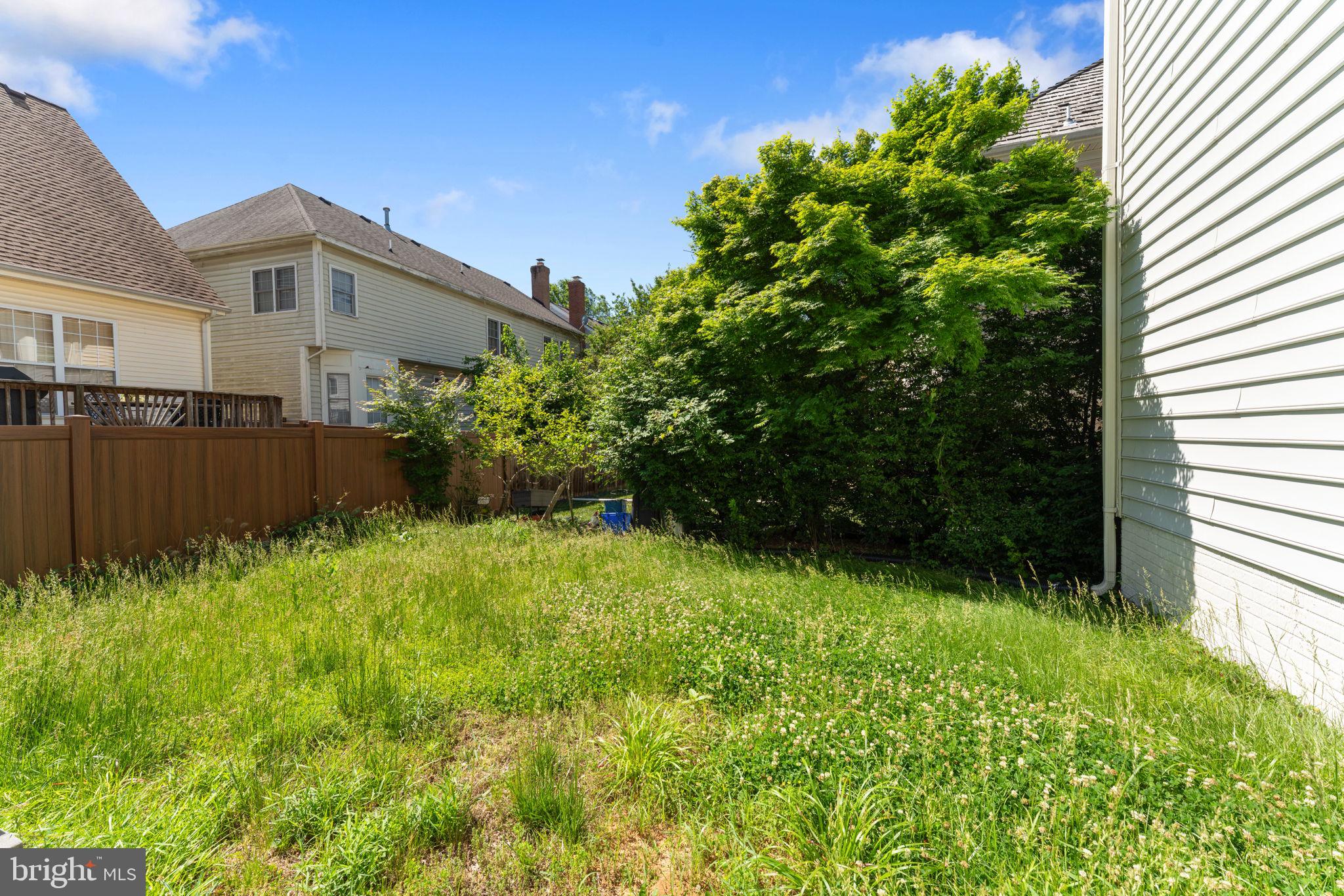 FOX CREEK - Residential Lease