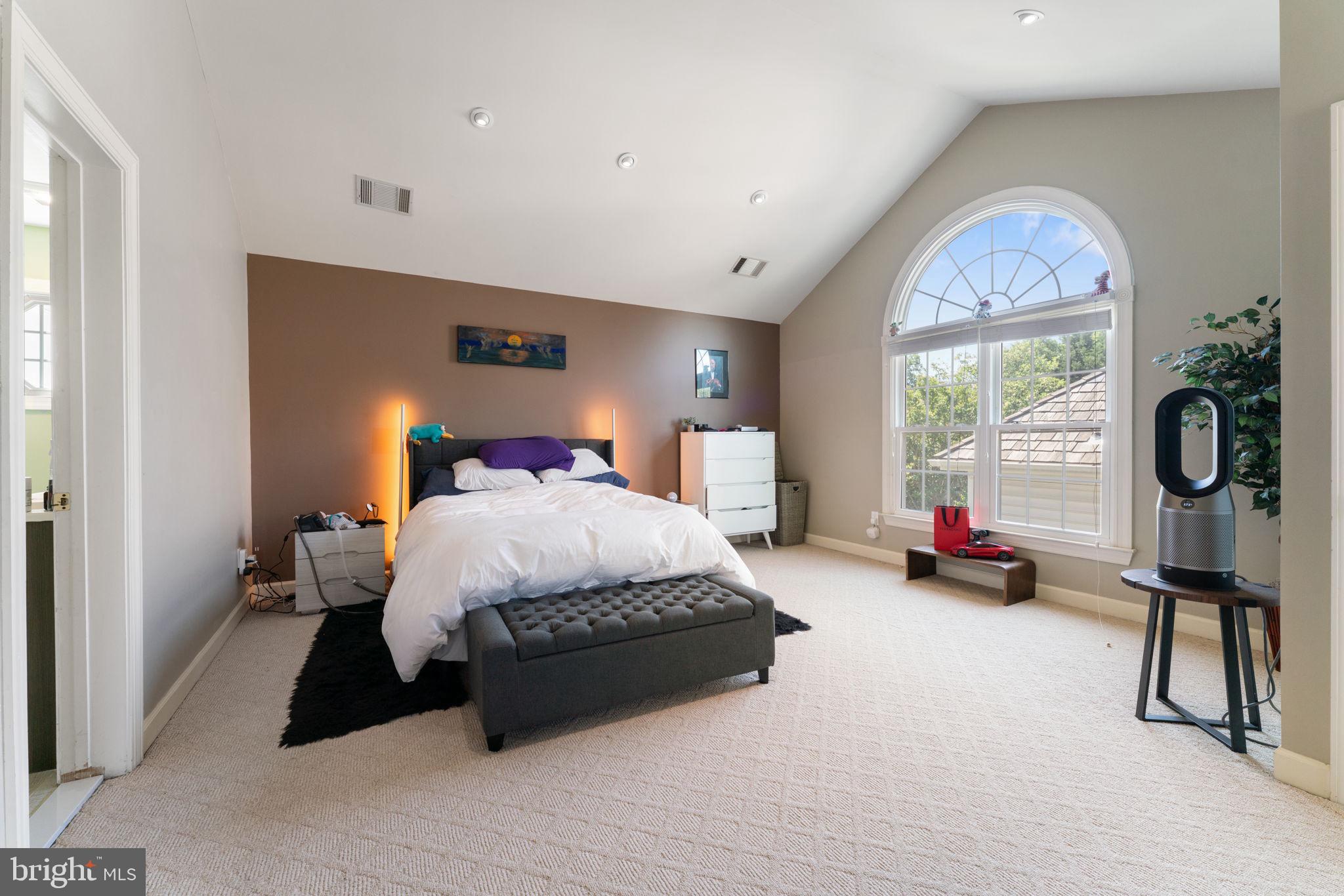 FOX CREEK - Residential Lease