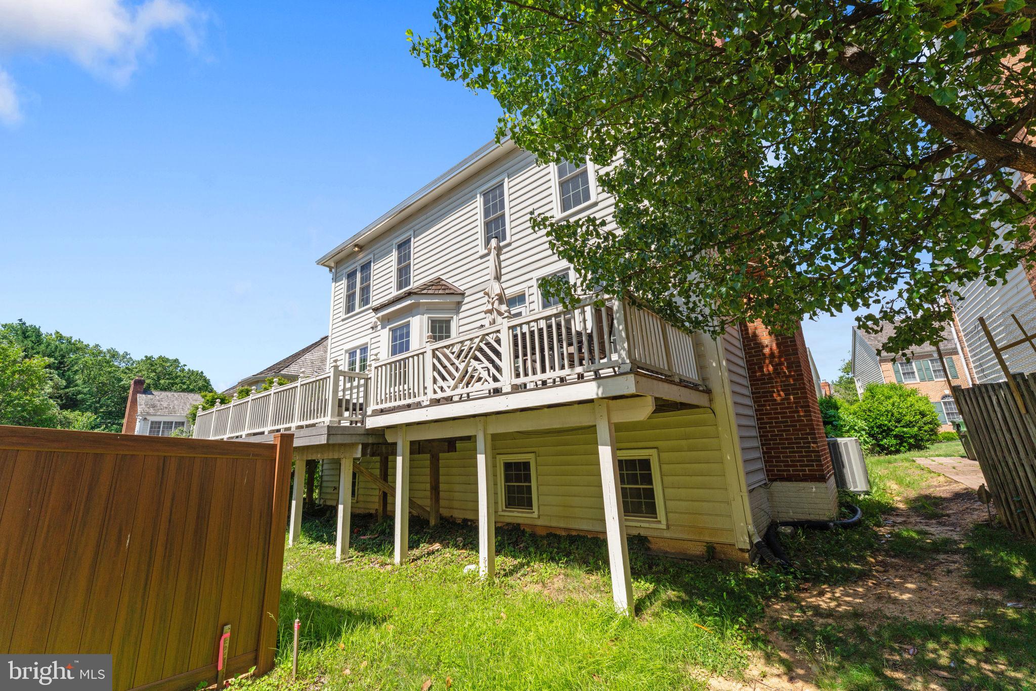 FOX CREEK - Residential Lease