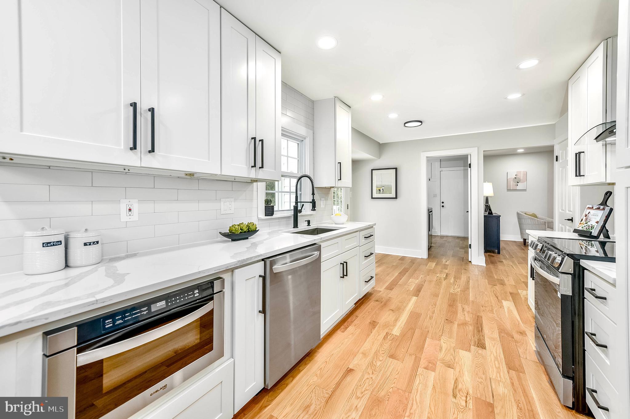 CARDINAL GLEN - Residential