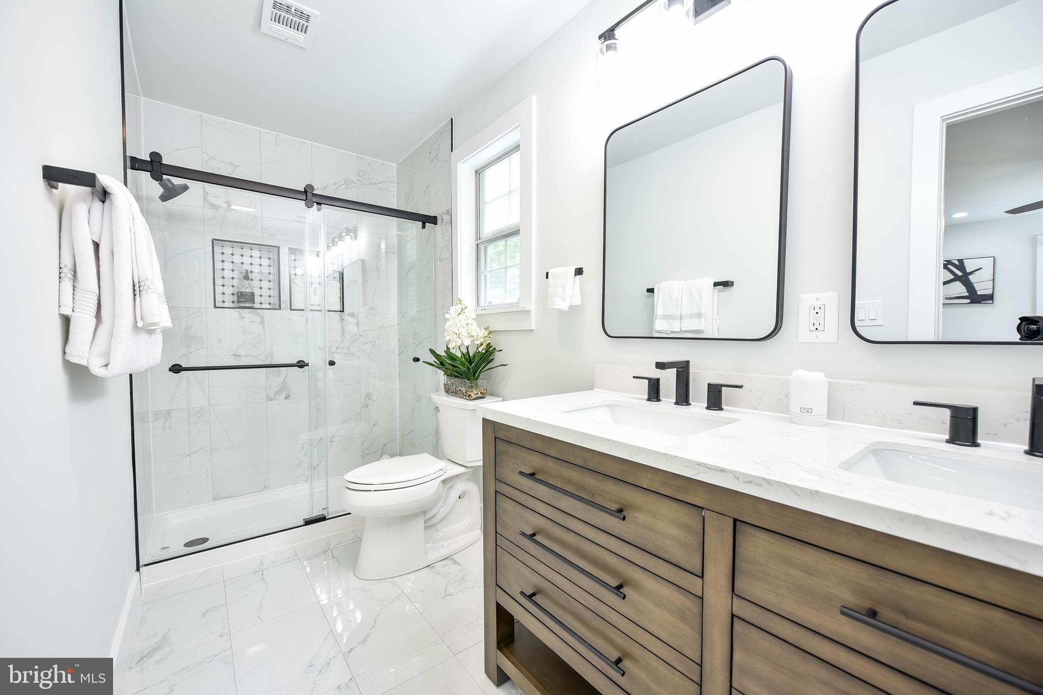 CARDINAL GLEN - Residential